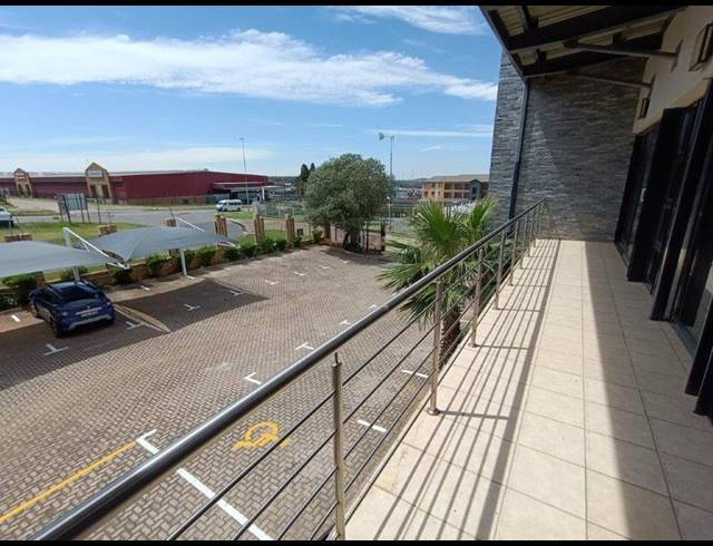 INDUSTRIAL PROPERTY TO RENT IN WELTEVREDEN PARK